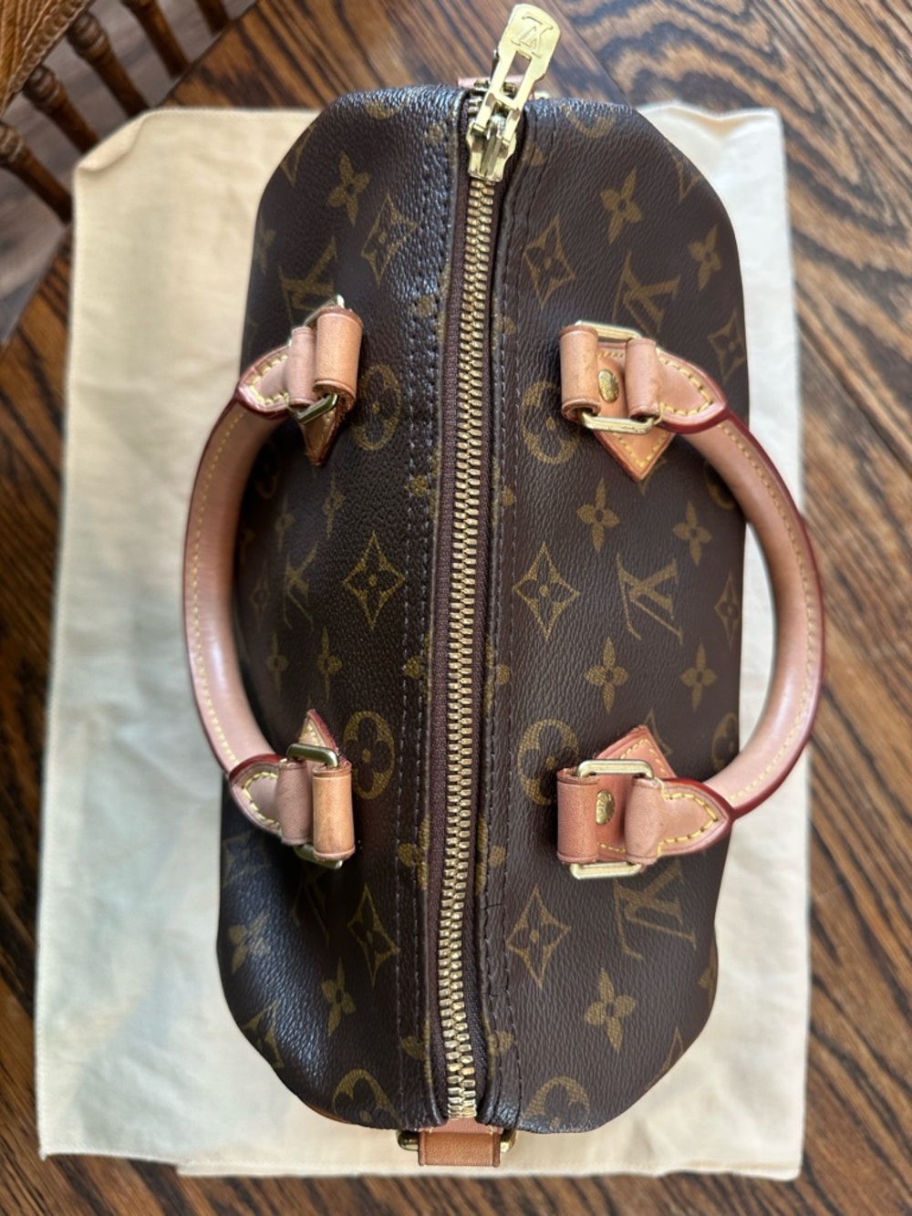Louis Vuitton Monogram Speedy Bandouliere 25 - Picture 2 of 16